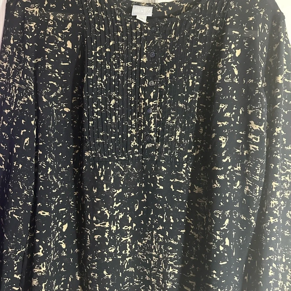 Black and Cream Converse Women's Top - Picture 4 of 10